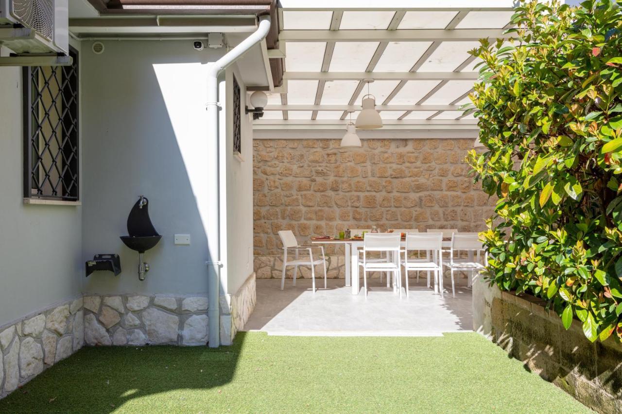 Apartmán Il Giardino Di Bobo Neapol Exteriér fotografie